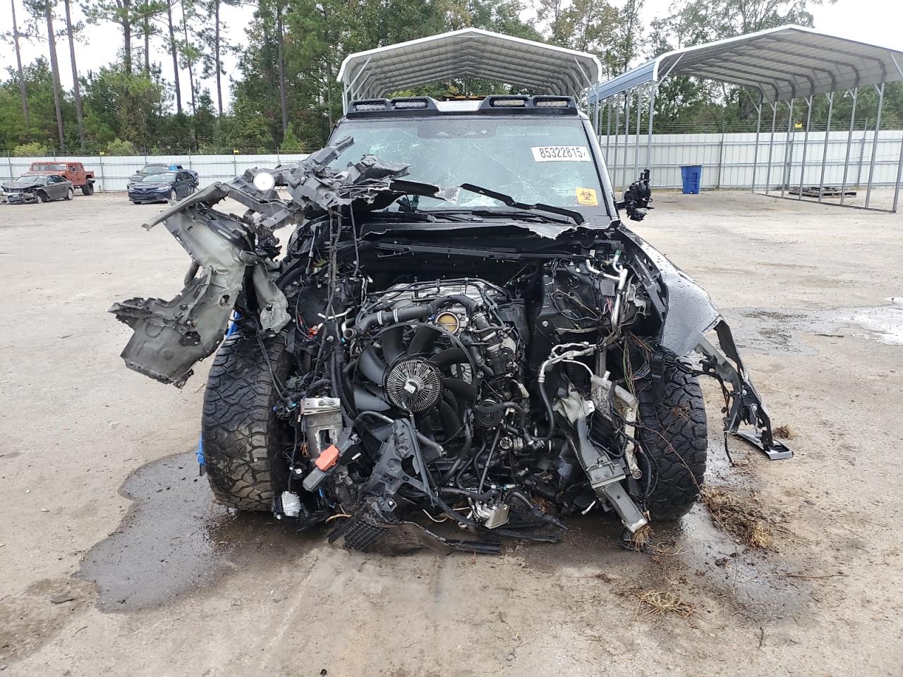 Land Rover Defender 110 Image 13