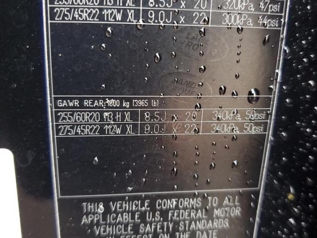 Land Rover Defender 110 Image 7