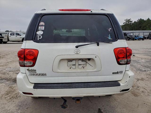 Toyota Sequoia Sr5 Image 9