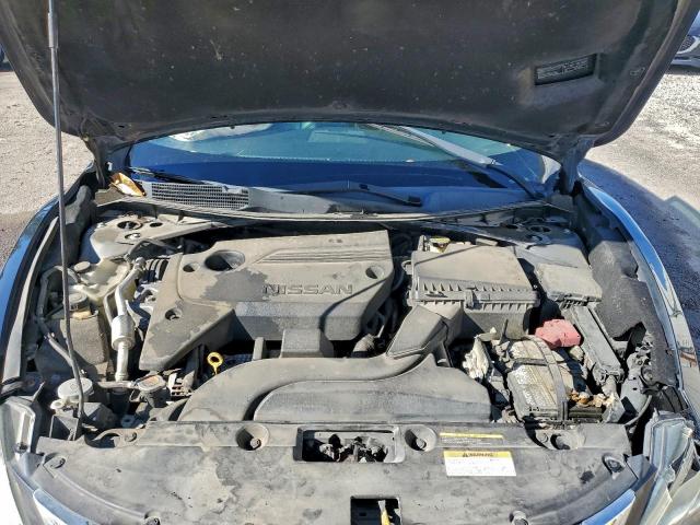 Nissan Altima 2.5 Image 10