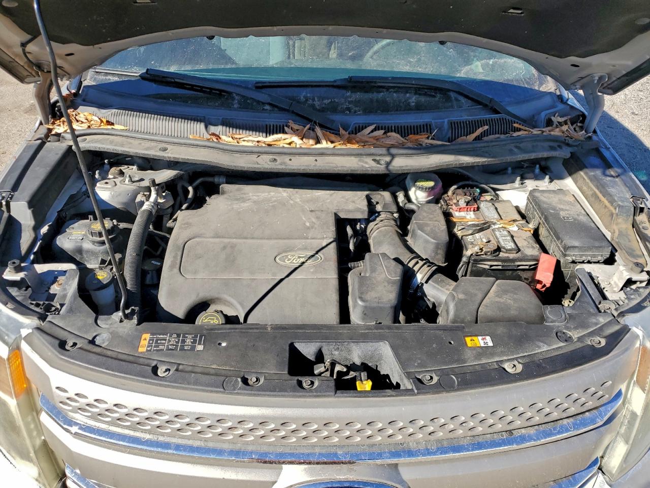 Ford Explorer Image 7