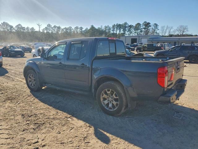 Nissan Frontier S Image 2