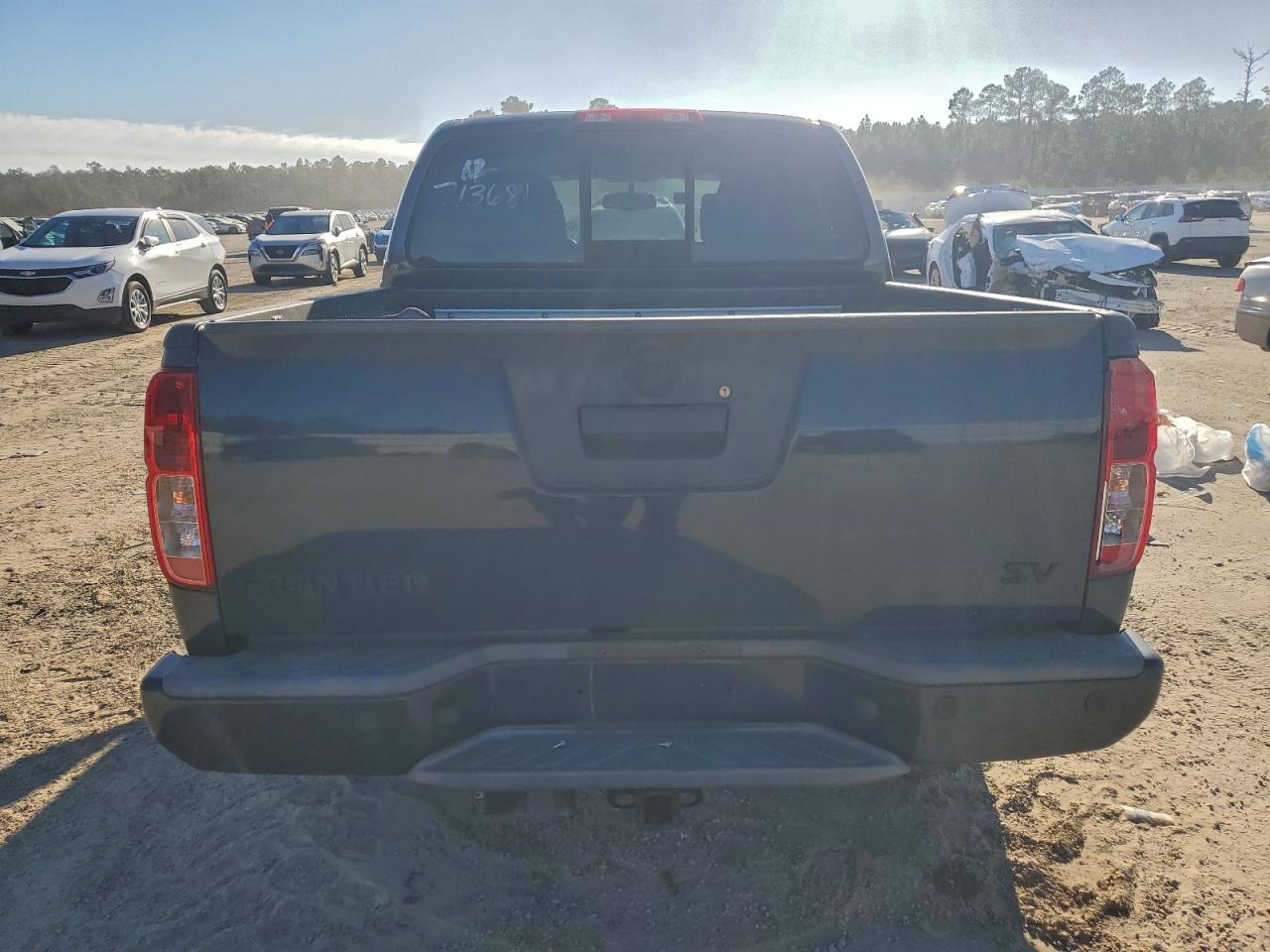 Nissan Frontier S Image 5