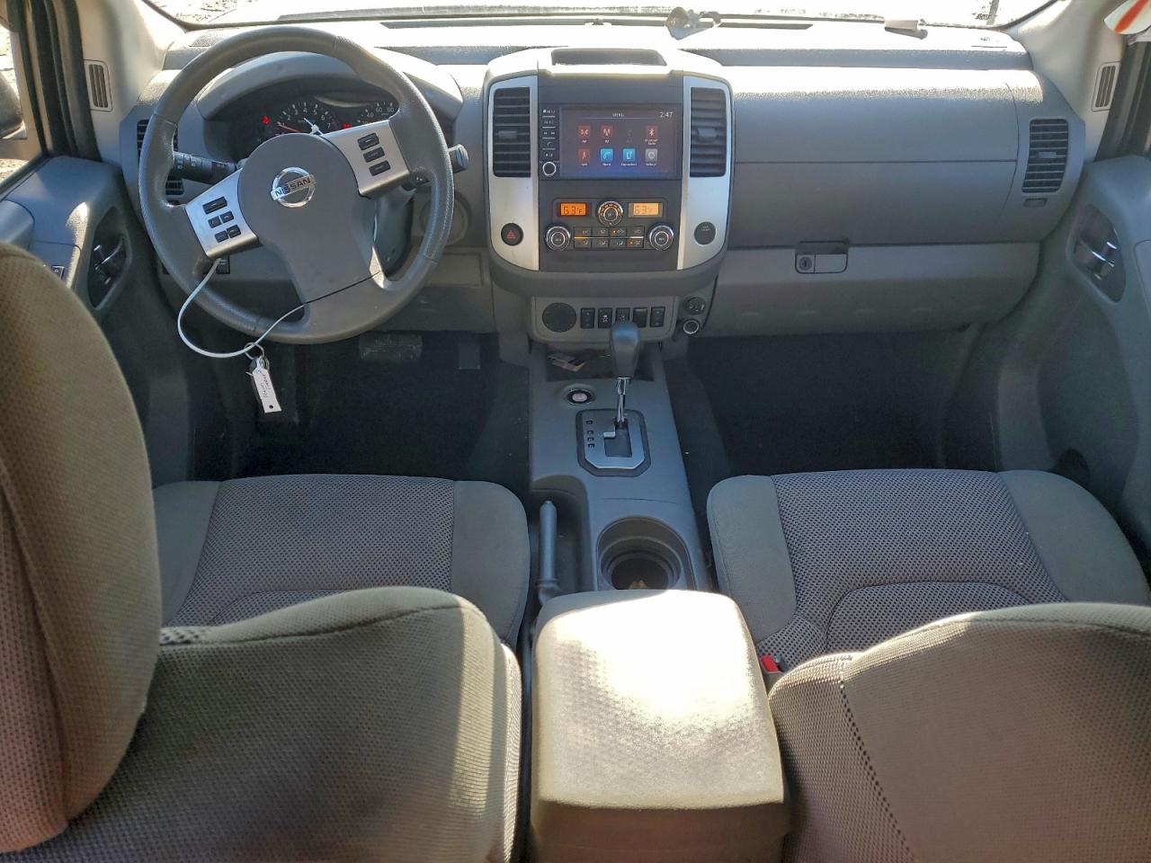 Nissan Frontier S Image 6