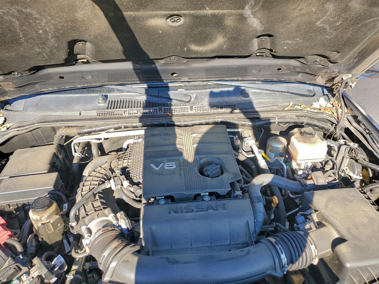 Nissan Frontier S Image 9