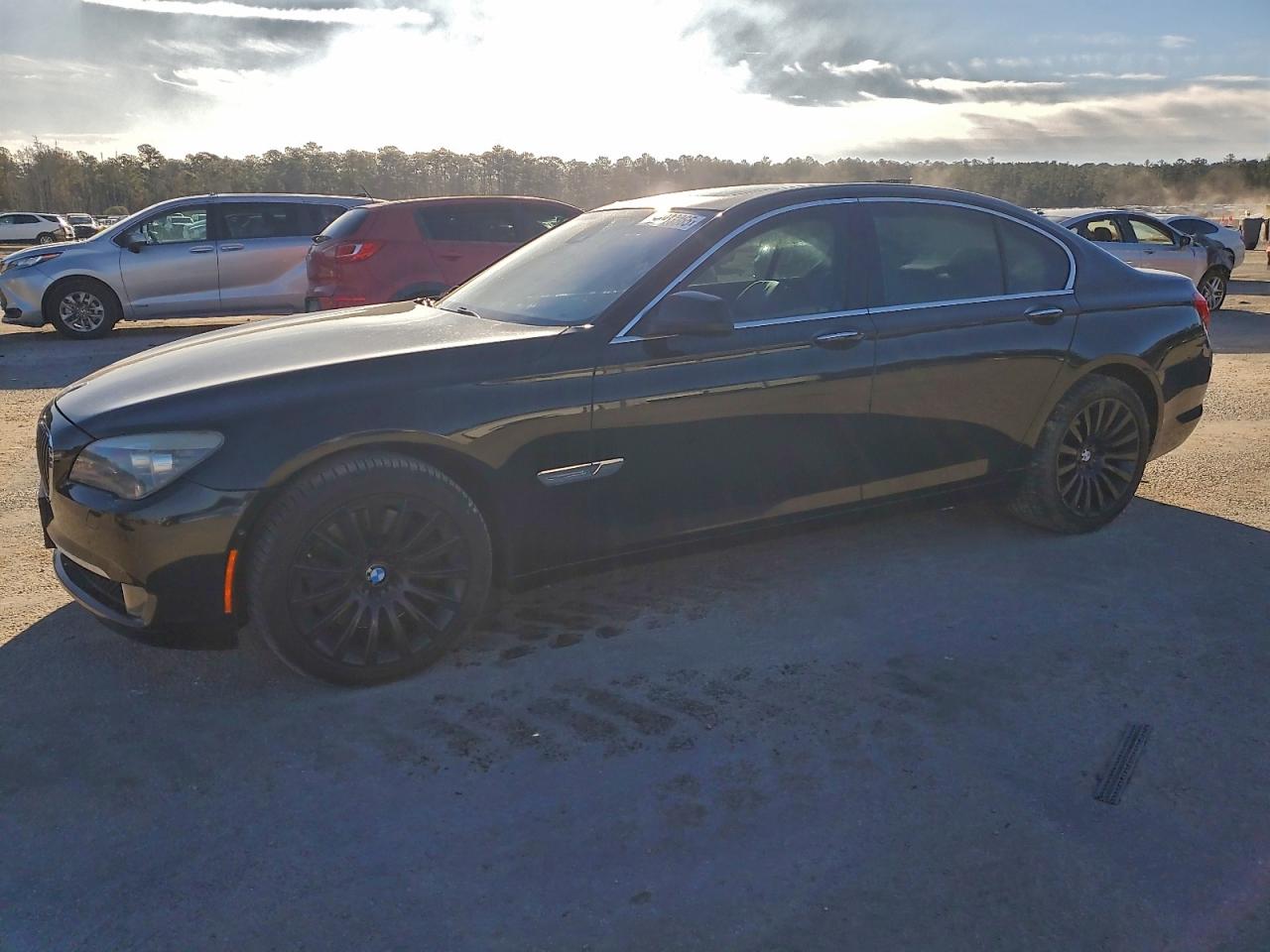 BMW 7 Series I Image 1