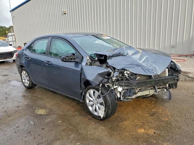 Toyota Corolla L Image 8