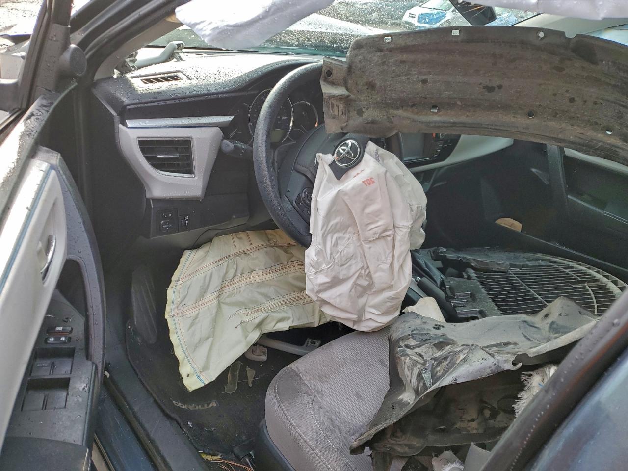 Toyota Corolla L Image 7